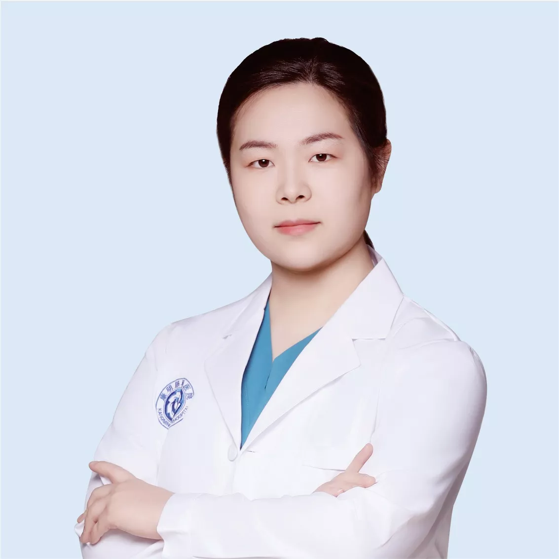 杨彦（近视手术主任 | 手术直播青年医生第一人）